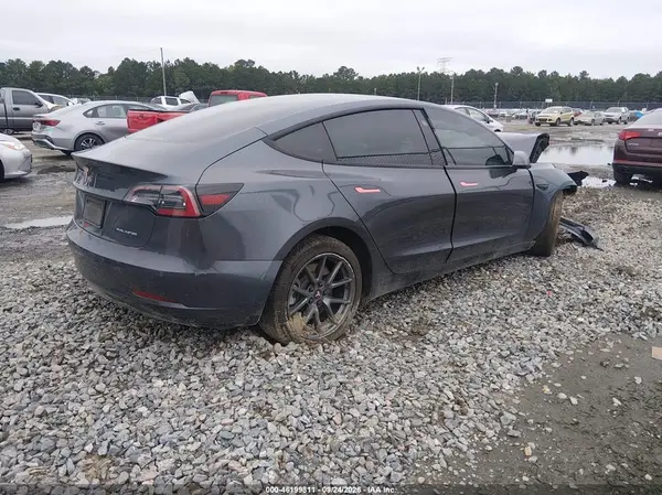 5YJ3E1EB0MF056719 — 2021 Tesla Model 3, фото 4 с аукциона IAAI, Передняя часть