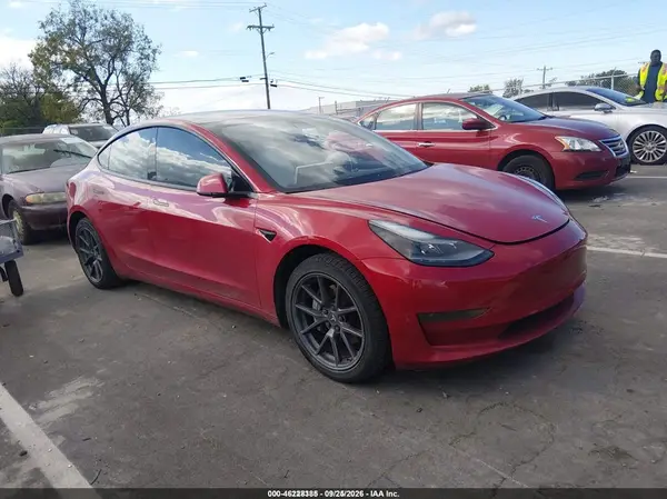 5YJ3E1EAXMF978700 — 2021 Tesla Model 3, REPOSSESSION, фото до ремонта