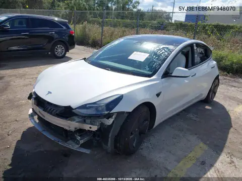 5YJ3E1EB6MF948070 — 2021 Tesla Model 3, фото 2 с аукциона IAAI, Передняя и задняя части