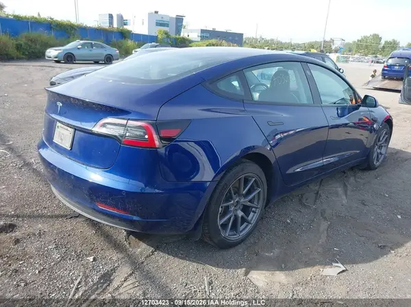 5YJ3E1EA2NF337591 — 2022 Tesla Model 3, фото 4 с аукциона IAAI 28.09.2026, Подвеска