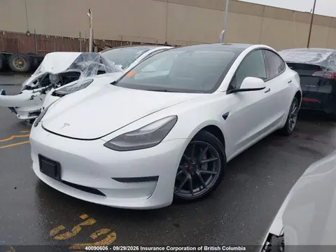2022 Tesla MODEL 3 VIN 5YJ3E1EAXNF318349 фото 2