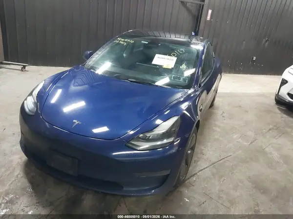 5YJ3E1EA4NF348737 — 2022 Tesla Model 3, фото 2 с аукциона IAAI 13.10.2026, Подтопление