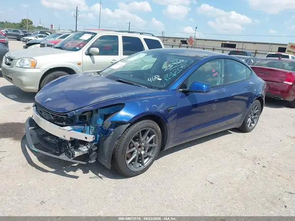 5YJ3E1EA5NF374375 — 2022 Tesla Model 3, фото 2 с аукциона IAAI, REPOSSESSION
