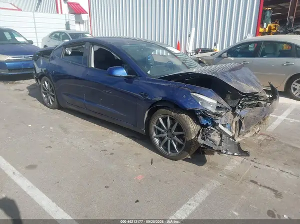 5YJ3E1EA5NF189355 — 2022 Tesla Model 3, Повреждения со всех сторон (All Over), фото до ремонта