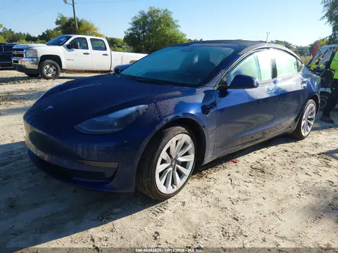 2022 Tesla Model 3 Rear-Wheel Drive VIN 5YJ3E1EA8NF188992 фото 2