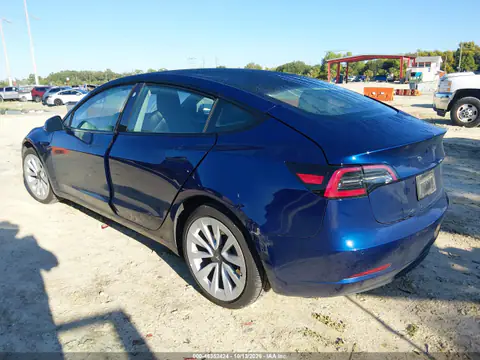 2022 Tesla Model 3 Rear-Wheel Drive VIN 5YJ3E1EA8NF188992 фото 3