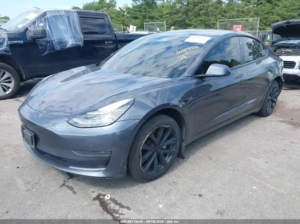 5YJ3E1EA2PF403558 — 2023 Tesla Model 3, фото 2 с аукциона IAAI 13.10.2026, Задняя часть справа