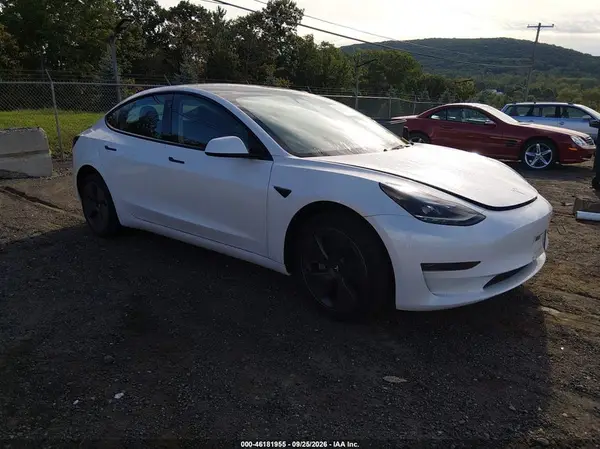 5YJ3E1EA3PF640365 — 2023 Tesla Model 3, Подтопление (Flood), фото до ремонта