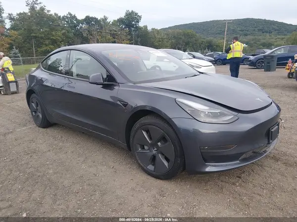 5YJ3E1EA7PF545355 — 2023 Tesla Model 3, Подтопление (Flood), фото до ремонта