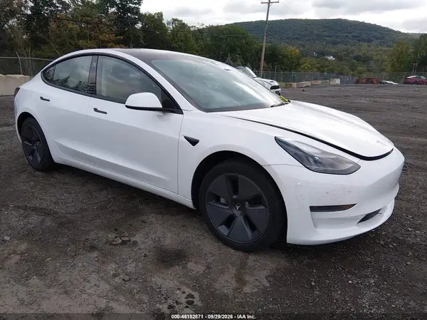 5YJ3E1EA7PF504336 — 2023 Tesla Model 3, Подтопление (Flood), фото до ремонта
