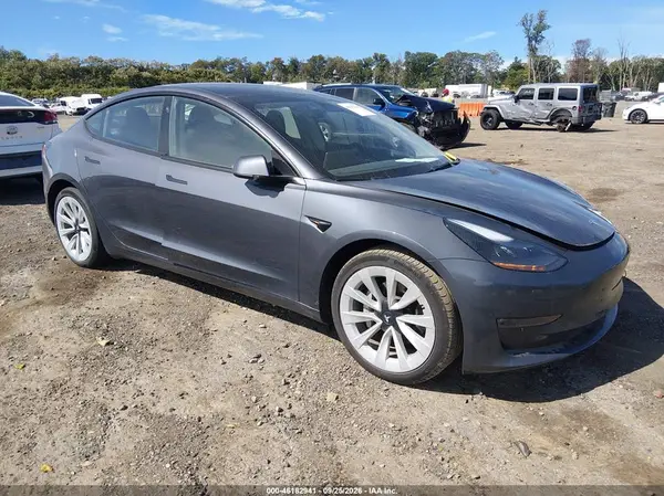 5YJ3E1EB3PF654470 — 2023 Tesla Model 3, Подтопление (Flood), фото до ремонта