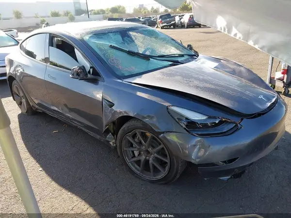 5YJ3E1EA1PF465291 — 2023 Tesla Model 3, LEFT & RIGHT SIDE, фото до ремонта