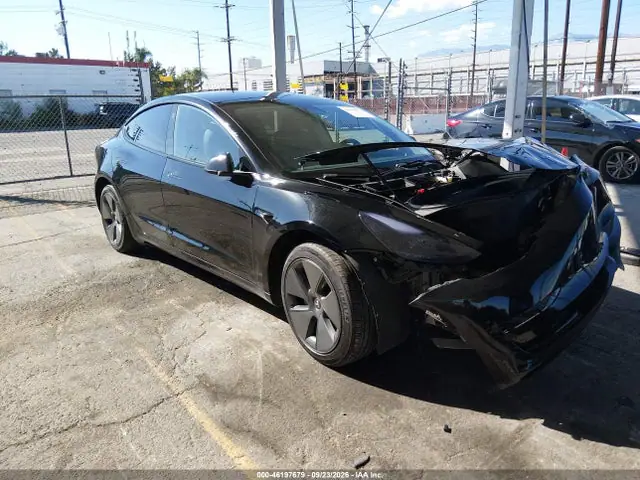 5YJ3E1EA8PF428867 — 2023 Tesla Model 3, Передняя часть (Front End), фото до ремонта