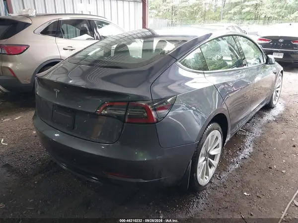 5YJ3E1EA5PF512760 — 2023 Tesla Model 3, фото 4 с аукциона IAAI, Левый бок