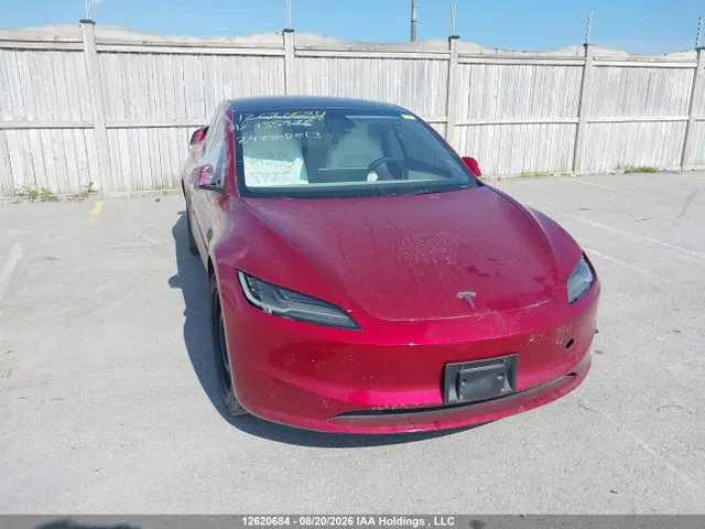 2024 Tesla MODEL 3 VIN LRW3E7EB2RC135975 фото 1