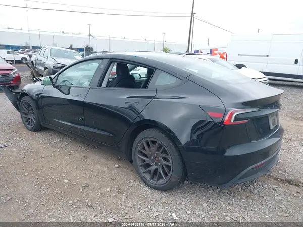5YJ3E1EBXRF754794 — 2024 Tesla Model 3, фото 3 с аукциона IAAI 30.09.2026, Передняя часть