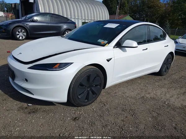 5YJ3E1EA5RF854406 — 2024 Tesla Model 3, фото 2 с аукциона IAAI, Подтопление