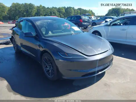5YJ3E1EA2RF736233 — 2024 Tesla Model 3, Сзади, фото до ремонта
