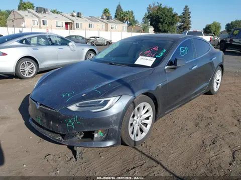 2017 Tesla Model S 100d/60d/75d/90d/p100d VIN 5YJSA1E20HF219561 фото 2