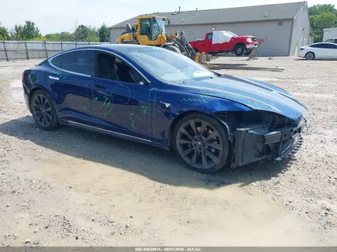 5YJSA1E2XJF290451 — 2018 Tesla Model S 100D/75D/P100D, Передняя часть справа (Right Front), фото до ремонта
