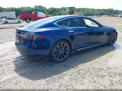 2018 Tesla Model S 100d/75d/p100d VIN 5YJSA1E2XJF290451 фото 4