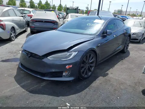 2018 Tesla Model S 100d/75d/p100d VIN 5YJSA1E25JF274156 фото 2