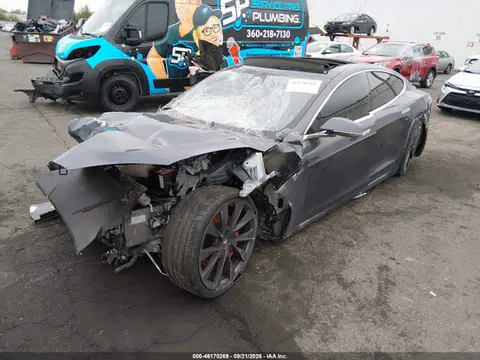 2018 Tesla Model S 100d/75d/p100d VIN 5YJSA1E45JF248111 фото 2