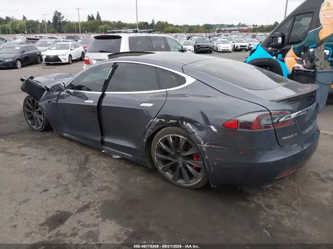 2018 Tesla Model S 100d/75d/p100d VIN 5YJSA1E45JF248111 фото 3