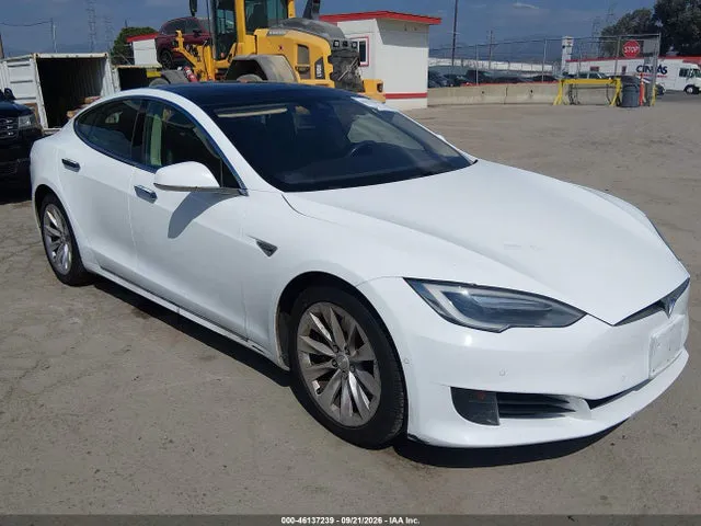 2016 Tesla Model S 60/70/75/85 VIN 5YJSA1E19GF147362 фото 1