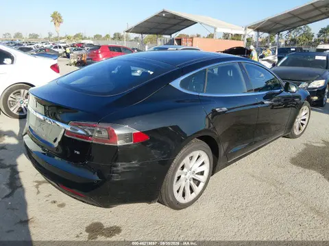 2017 Tesla Model S 60/75 VIN 5YJSA1E17HF209701 фото 4