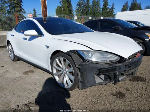 5YJSA1S20FF089217 — 2015 Tesla Model S 70D/85D/P85D, Передняя часть (Front End), фото до ремонта