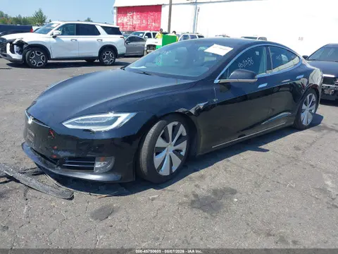 2020 Tesla Model S Long Range Dual Motor All-wheel Drive/long Range Plus Dual Motor All-wheel Drive VIN 5YJSA1E21LF402086 фото 2