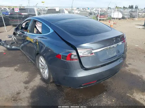 2020 Tesla Model S Long Range Dual Motor All-wheel Drive/long Range Plus Dual Motor All-wheel Drive VIN 5YJSA1E21LF396788 фото 3