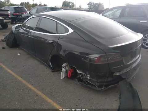 2014 Tesla Model S P85 VIN 5YJSA1H1XEFP45730 фото 3