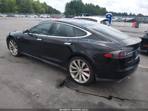 2014 Tesla Model S P85 VIN 5YJSA1H16EFP37091 фото 3