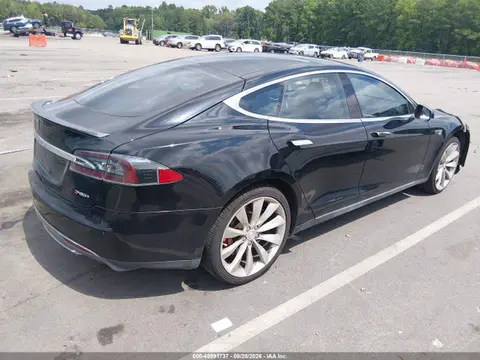 2014 Tesla Model S P85 VIN 5YJSA1H16EFP37091 фото 4