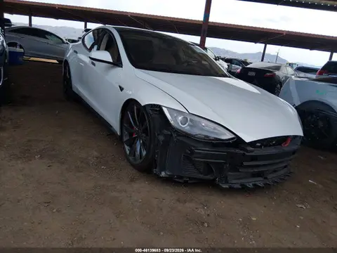 5YJSA1H20EFP63470 — 2014 Tesla Model S P85D, Передняя часть (Front End), фото до ремонта
