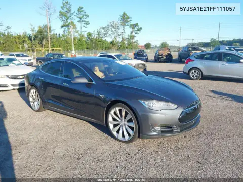 5YJSA1E21FF111057 — 2015 Tesla Model S, Естественный износ, фото до ремонта