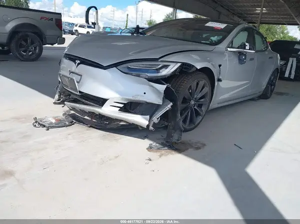 5YJSA1E23HF178679 — 2017 Tesla Model S, фото 2 с аукциона IAAI 14.10.2026, Передняя часть справа