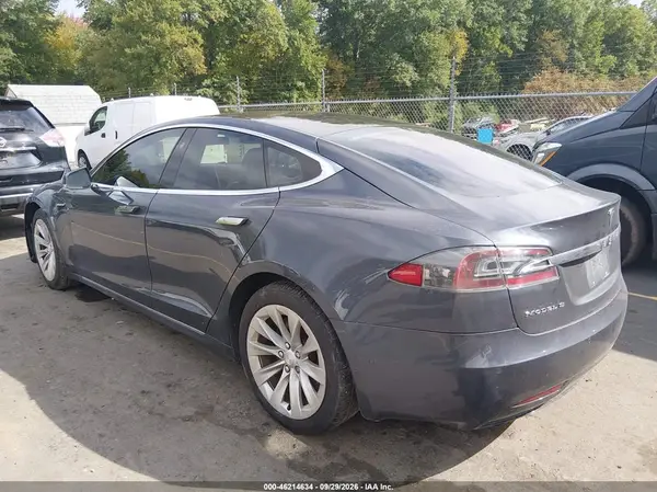 2017 TESLA MODEL S VIN 5YJSA1E26HF200237 фото 3