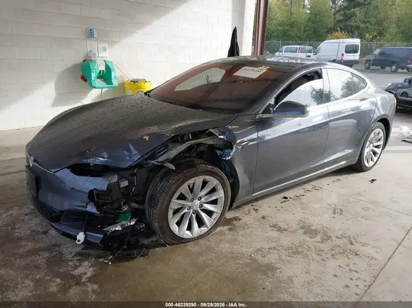 2017 TESLA MODEL S VIN 5YJSA1E22HF232196 фото 2