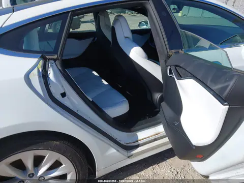 2018 Tesla Model S 100D/75D/P100D VIN 5YJSA1E27JF259707 фото 8