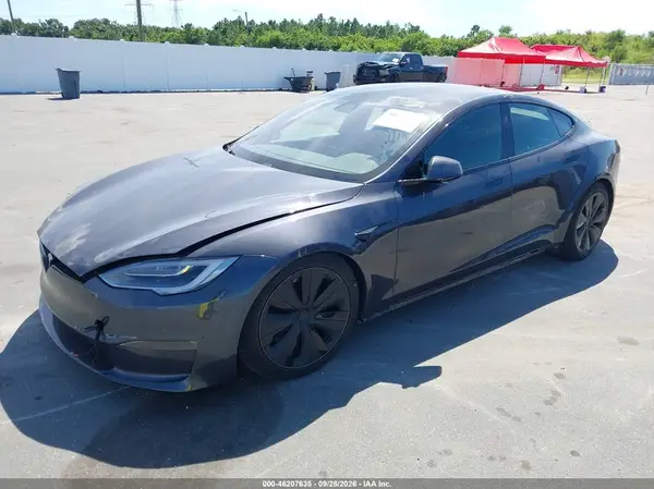 5YJSA1E58MF455458 — 2021 Tesla Model S, фото 2 с аукциона IAAI, Подтопление