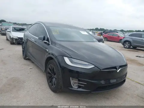 5YJXCDE28KF183661 — 2019 Tesla Model X 100D/75D/Long Range/Standard Range, Левый бок (Left Side), фото до ремонта
