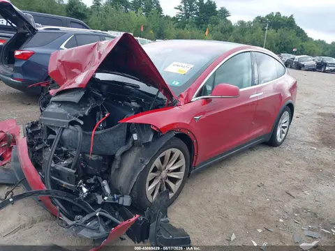 2018 Tesla Model X 100d/75d/p100d VIN 5YJXCDE23JF137587 фото 2