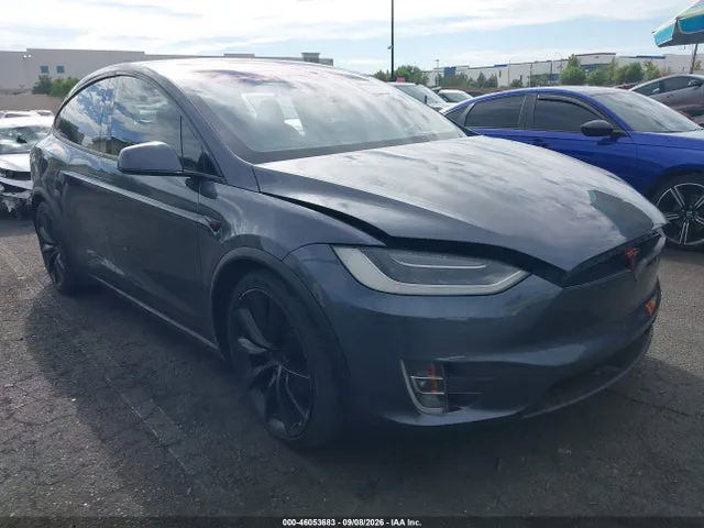 2018 Tesla Model X 100d/75d/p100d VIN 5YJXCDE25JF100122 фото 1