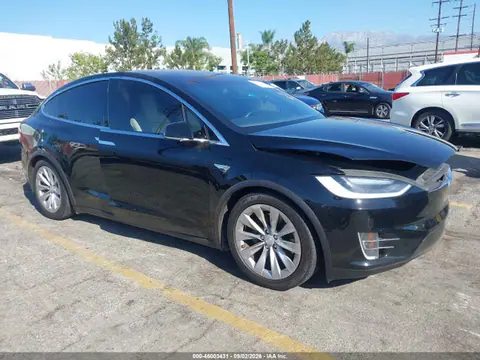 2016 Tesla Model X 60d/70d/75d/90d/p100d VIN 5YJXCBE24GF016421 фото 1