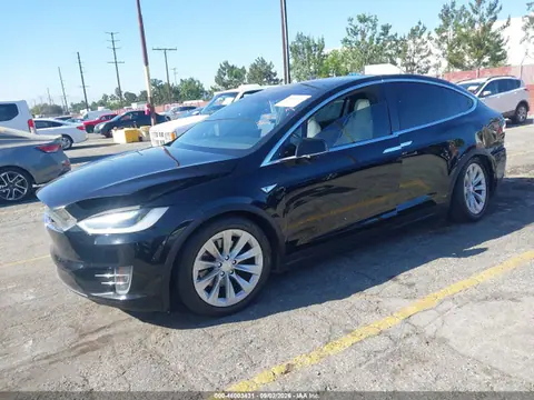 2016 Tesla Model X 60d/70d/75d/90d/p100d VIN 5YJXCBE24GF016421 фото 2