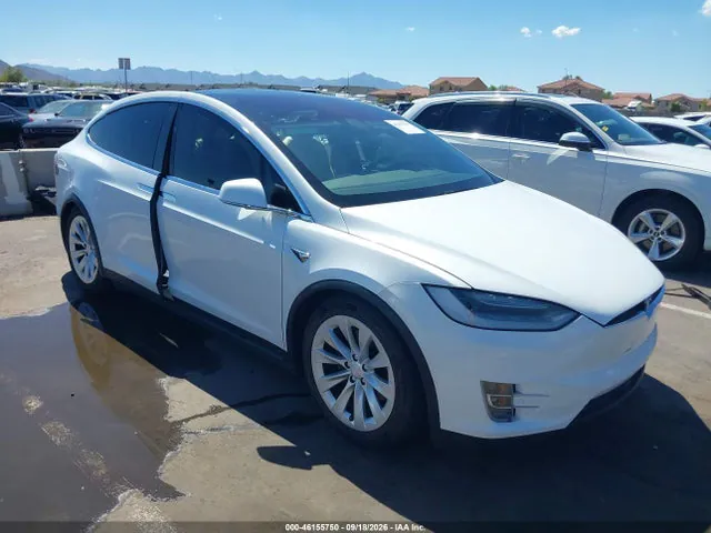 2020 Tesla Model X Long Range Dual Motor All-wheel Drive/long Range Plus Dual Motor All-wheel Drive VIN 5YJXCAE24LF239384 фото 1