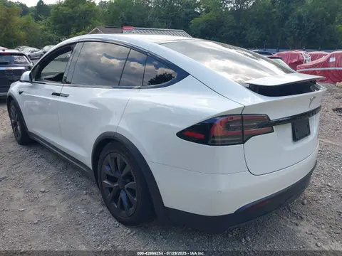 2022 Tesla Model X Plaid Tri Motor All-wheel Drive VIN 7SAXCBE67NF340661 фото 3